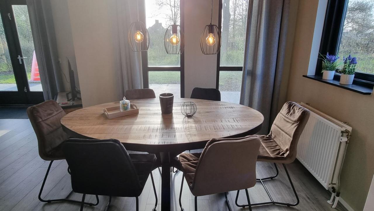 Vakantiewoning Maas En Waal 100 Ewijk Esterno foto